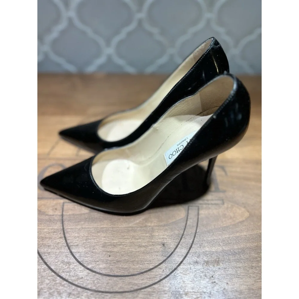 Jimmy Choo London Heels Made In Italy Size 37 Euro 6.5 US Patent Black Leather‎